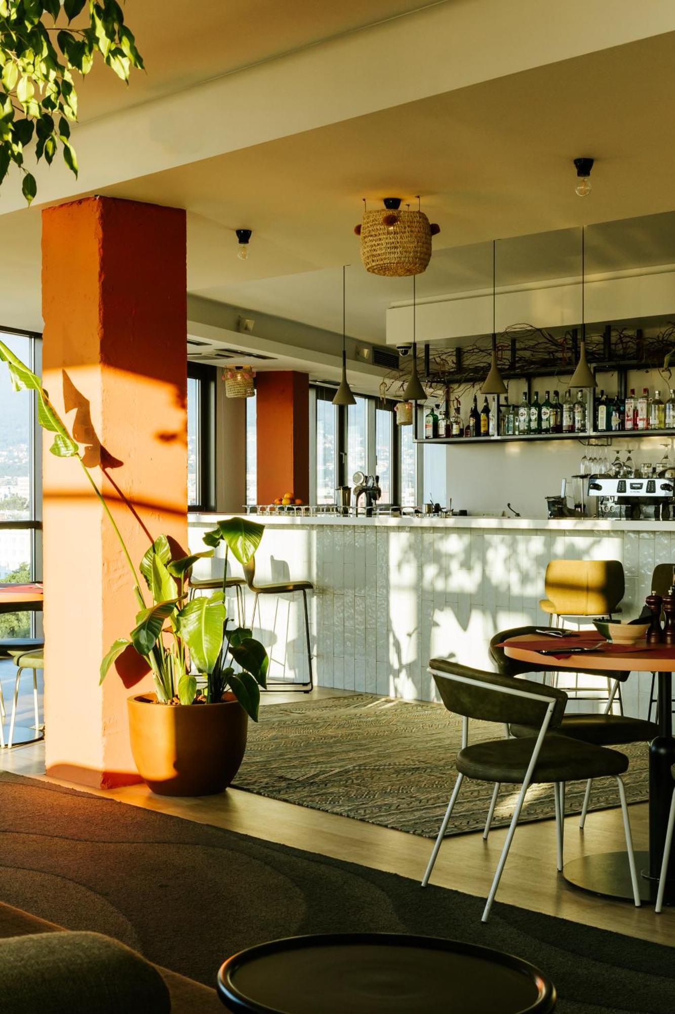 Wn Lab Hotel - Including Breakfast And Parking Sofia Exteriör bild