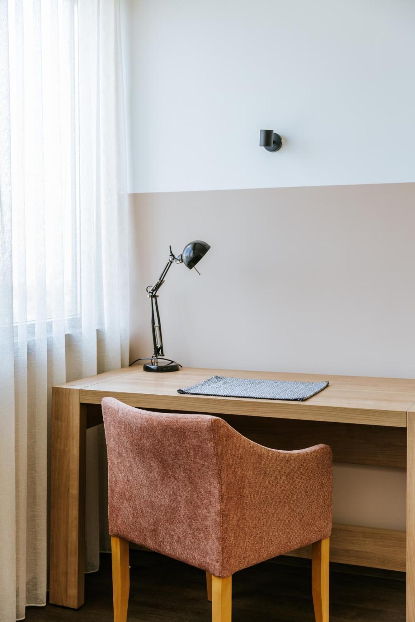 Wn Lab Hotel - Including Breakfast And Parking Sofia Exteriör bild